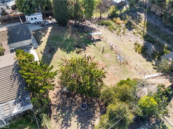 401 Estralita, Fullerton CA 92835