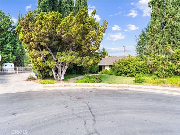 401 Estralita, Fullerton CA 92835
