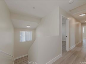 8711 Mckinley Place, Los Angeles CA 90002