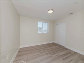 8711 Mckinley Place, Los Angeles CA 90002