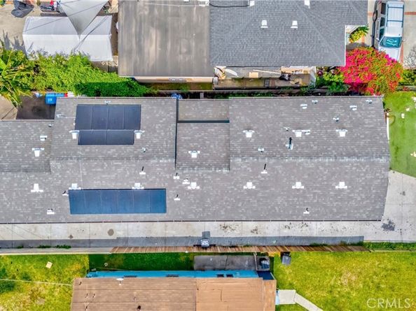 8711 Mckinley Place, Los Angeles CA 90002