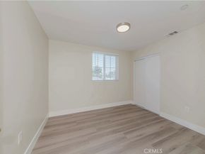 8711 Mckinley Place, Los Angeles CA 90002