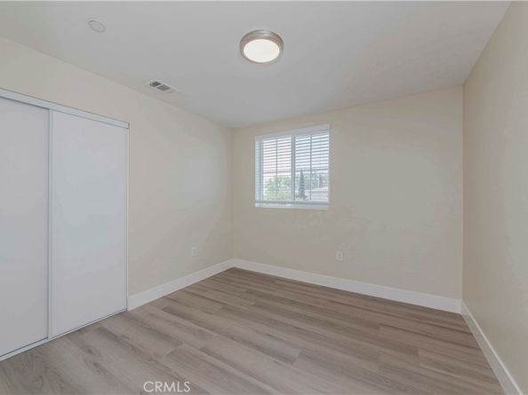 8711 Mckinley Place, Los Angeles CA 90002