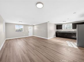 8711 Mckinley Place, Los Angeles CA 90002