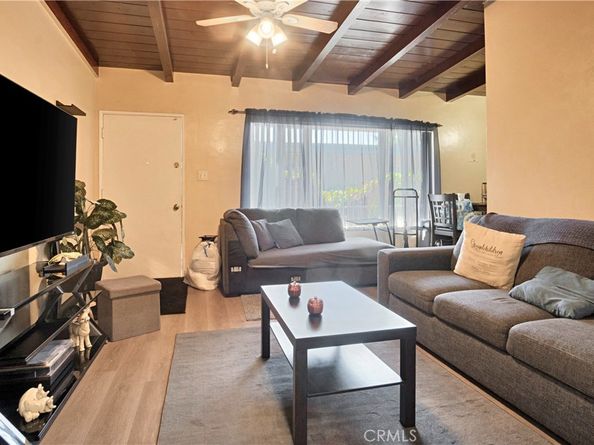 1518 E Artesia, Long Beach CA 90805