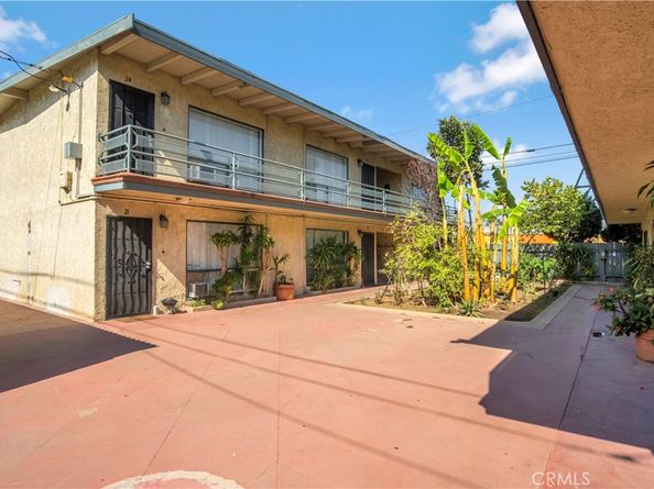 1518 E Artesia, Long Beach CA 90805