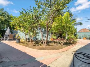 1518 E Artesia, Long Beach CA 90805