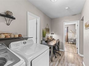 11521 Inglewood Avenue, Hawthorne CA 90250