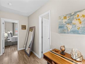 11521 Inglewood Avenue, Hawthorne CA 90250