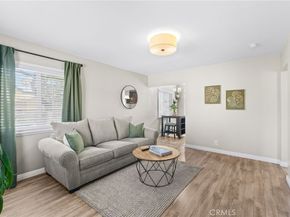 11521 Inglewood Avenue, Hawthorne CA 90250