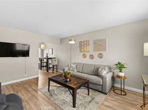 11521 Inglewood Avenue, Hawthorne CA 90250