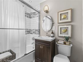 11521 Inglewood Avenue, Hawthorne CA 90250