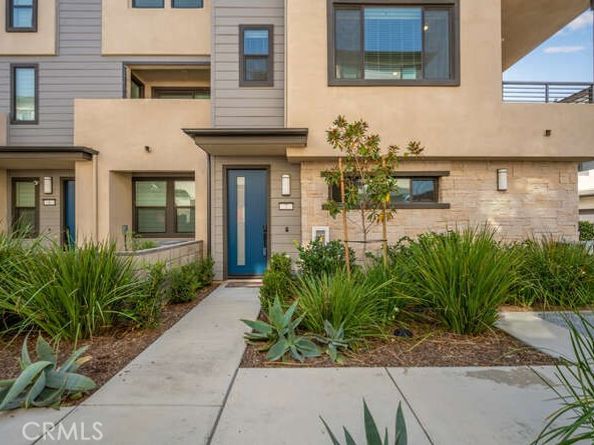 2955 W Lincoln Ave. 7, Anaheim CA 92801