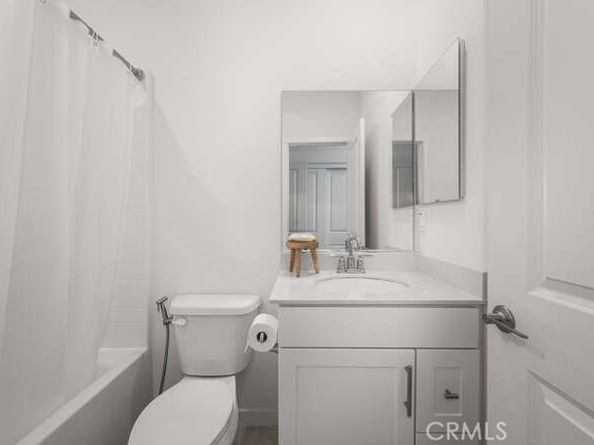 2955 W Lincoln Ave. 7, Anaheim CA 92801