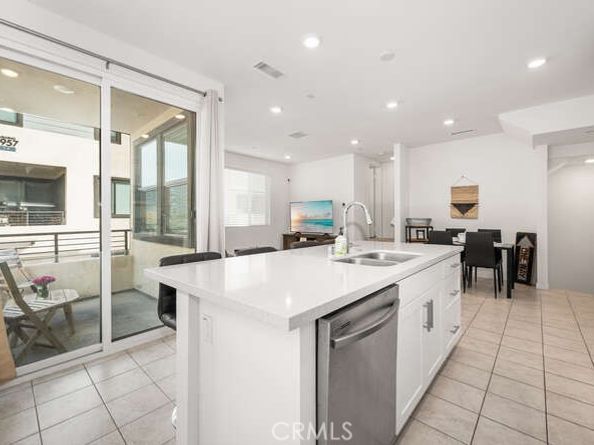 2955 W Lincoln Ave. 7, Anaheim CA 92801