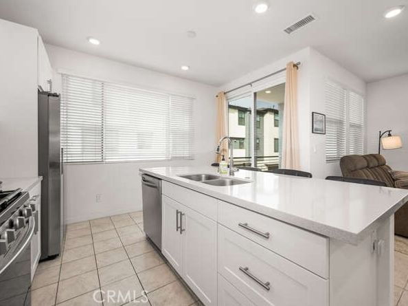 2955 W Lincoln Ave. 7, Anaheim CA 92801