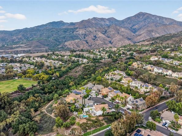 21352 Silvertree Lane, Rancho Santa Margarita CA 92679