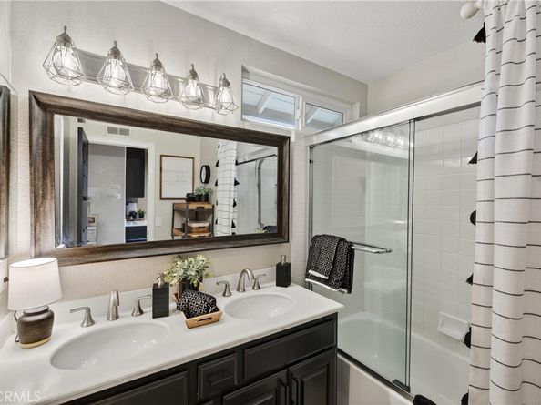 21352 Silvertree Lane, Rancho Santa Margarita CA 92679