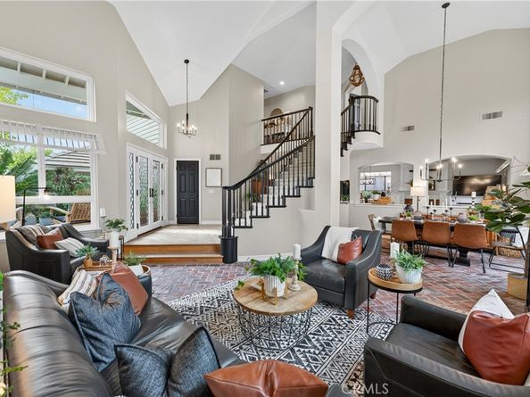 21352 Silvertree Lane, Rancho Santa Margarita CA 92679