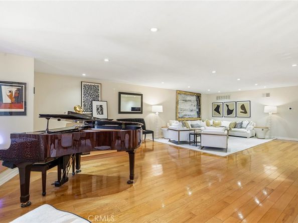 11687 Bellagio Road 12, Bel Air CA 90049