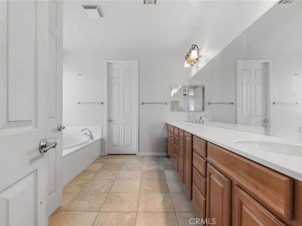 6136 Walnut Grove, Rancho Cucamonga CA 91739