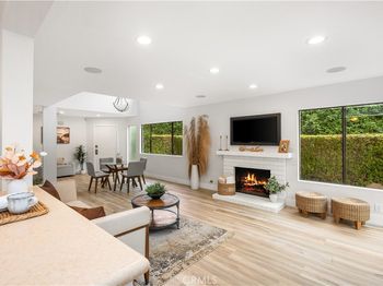 6024 E Silverspur Trail