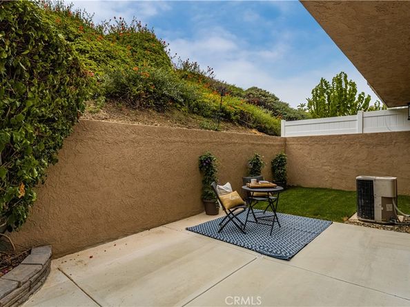 6024 E Silverspur Trail, Anaheim Hills CA 92807