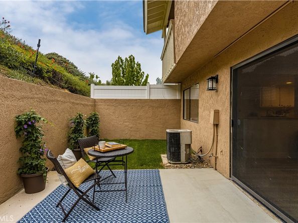 6024 E Silverspur Trail, Anaheim Hills CA 92807