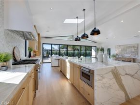 707 Patolita, Corona Del Mar CA 92625