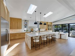 707 Patolita, Corona Del Mar CA 92625