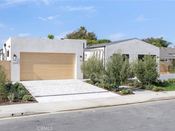 707 Patolita, Corona Del Mar CA 92625