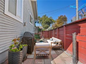 4037 E 7th Street, Long Beach CA 90804