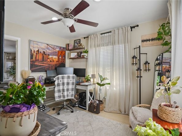 4037 E 7th Street, Long Beach CA 90804
