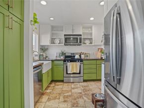 4037 E 7th Street, Long Beach CA 90804