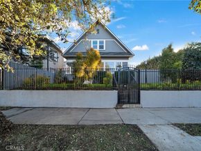 1148 Chestnut Avenue, Long Beach CA 90813