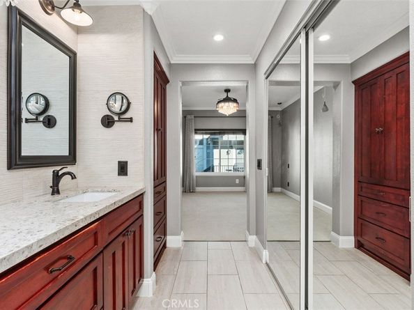 510 S Hollydale, Anaheim Hills CA 92808