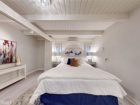 322 12 th, Huntington Beach CA 92648