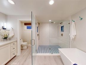 322 12 th, Huntington Beach CA 92648