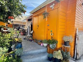 1363 E 49th, Los Angeles CA 90011