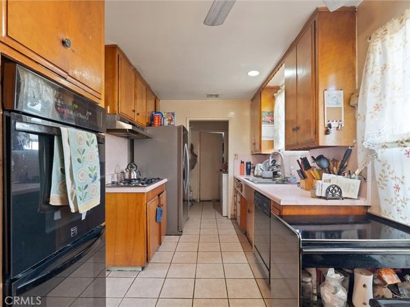 1701 N Paulsen, Compton CA 90222