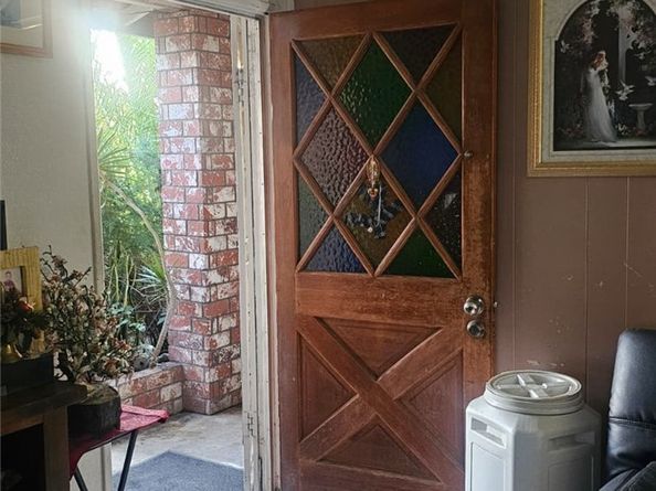 2313 Downie Place, Santa Ana CA 92706