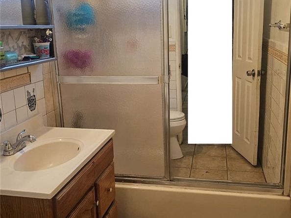 2313 Downie Place, Santa Ana CA 92706