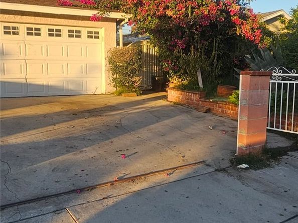 2313 Downie Place, Santa Ana CA 92706