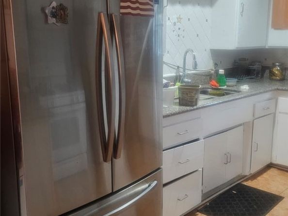 2313 Downie Place, Santa Ana CA 92706