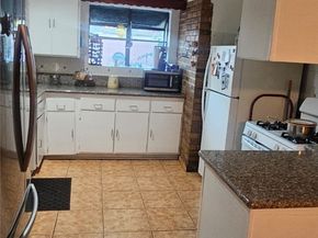 2313 Downie Place, Santa Ana CA 92706