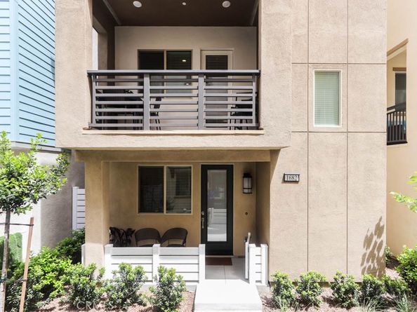 1682 Lexington Lane, San Pedro CA 90732