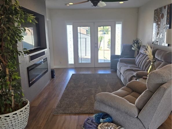 151 121 St Place, Los Angeles CA 90061