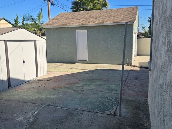 151 121 St Place, Los Angeles CA 90061