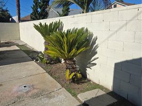 151 121 St Place, Los Angeles CA 90061