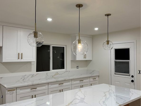 602 S Deming, Santa Ana CA 92704